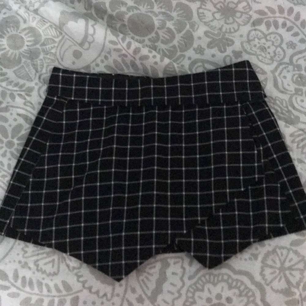 Shorts/skirt